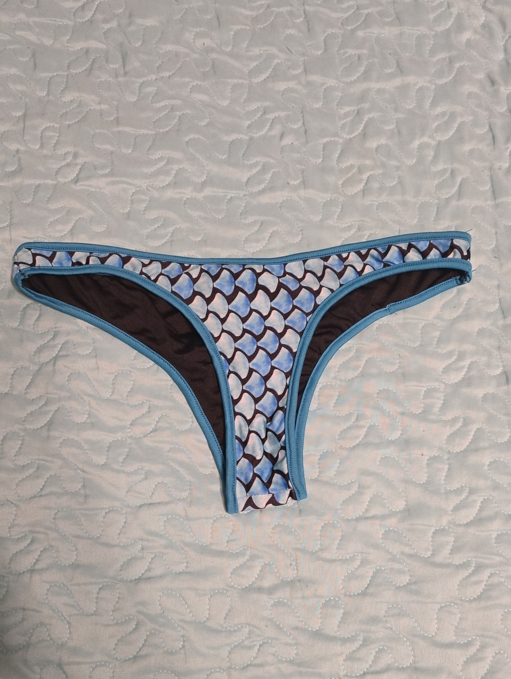 SHEIN Blue Scale-Print Bikini Bottom